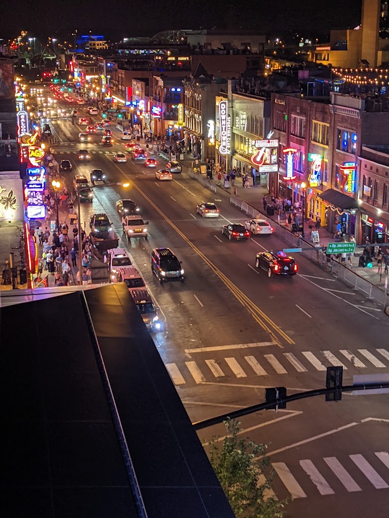 Free Live Music on Broadway